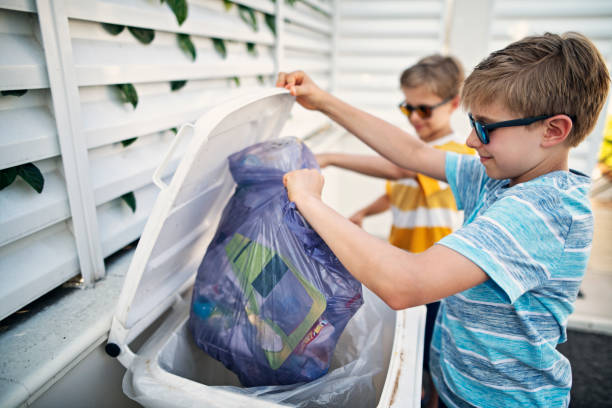 Best Commercial Junk Removal  in Flint, MI